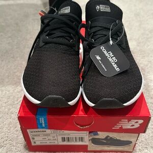 NWT New Balance Nergize Sneakers